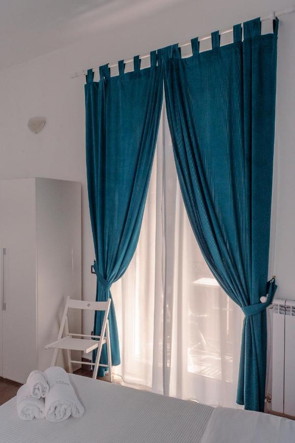 Rooms 19 - Rooms And Breakfast Palermo Zewnętrze zdjęcie