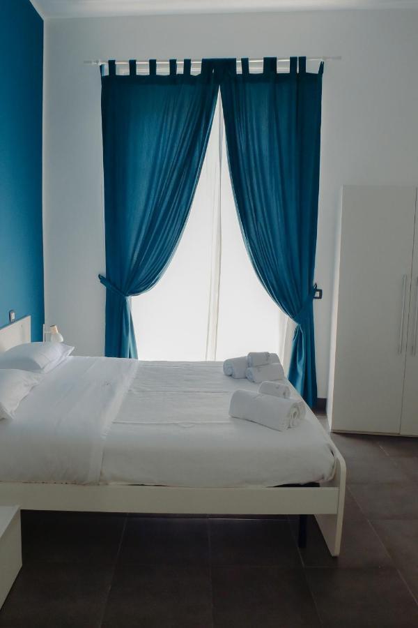 Rooms 19 - Rooms And Breakfast Palermo Zewnętrze zdjęcie